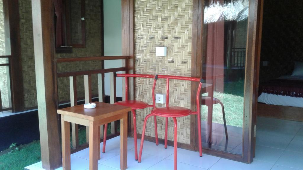 Airas' Garden Homestay Kuta  Exterior foto